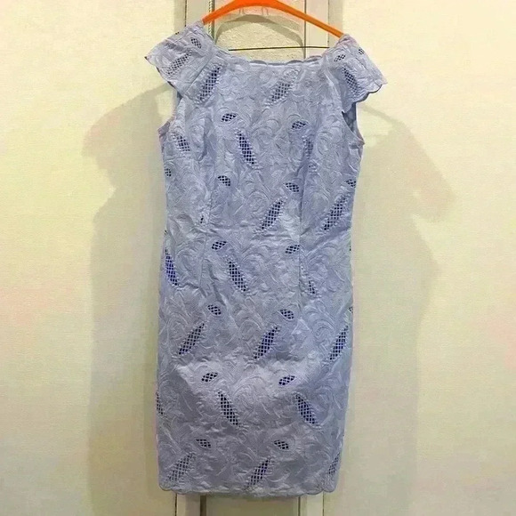 ANTONIO MELANIE | Pastel Blue Floral Lace Dress | Sz 6 | EUC - Picture 1 of 4